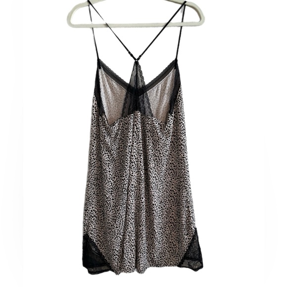 Victoria's Secret Animal Print Chemise with Black Lace NWOT - Picture 4 of 9